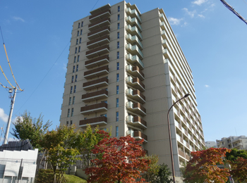 ヒルトップマークス多摩唐木田 外観